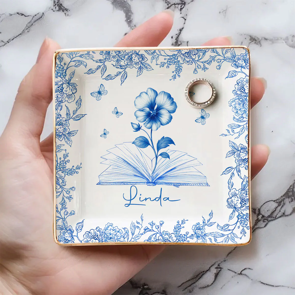 A Girl Who Loves Books - Personalized Custom Jewelry Dish - Image 4
