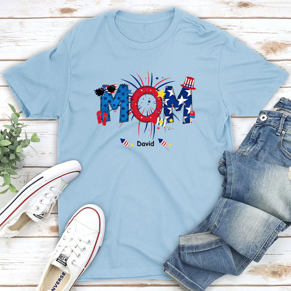 Great Mom Happy Holidays - Personalized Custom Unisex T-shirt - Image 3