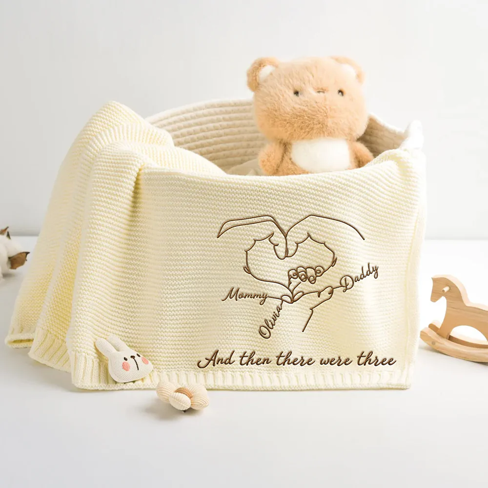 Hold Hands - Personalized Custom Embroidered Knitted Baby Blanket - Image 5
