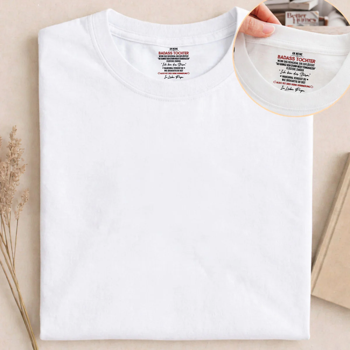 Ich bin der Sturm – Personalisiertes T-Shirt mit Innenhalsdruck - Image 5