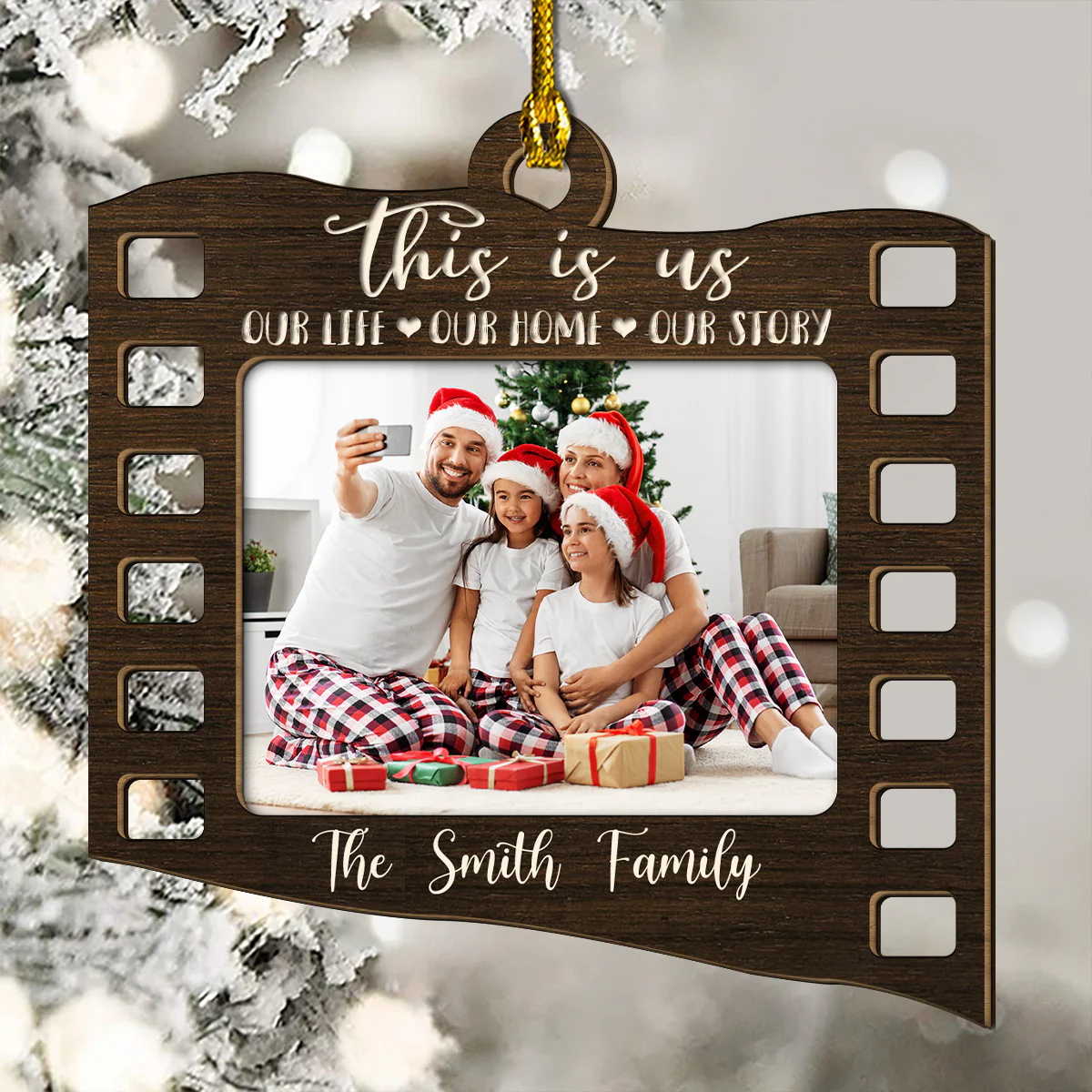Merry Kissmas 2025 - Personalized Custom 2-layered Wood Ornament - Image 3