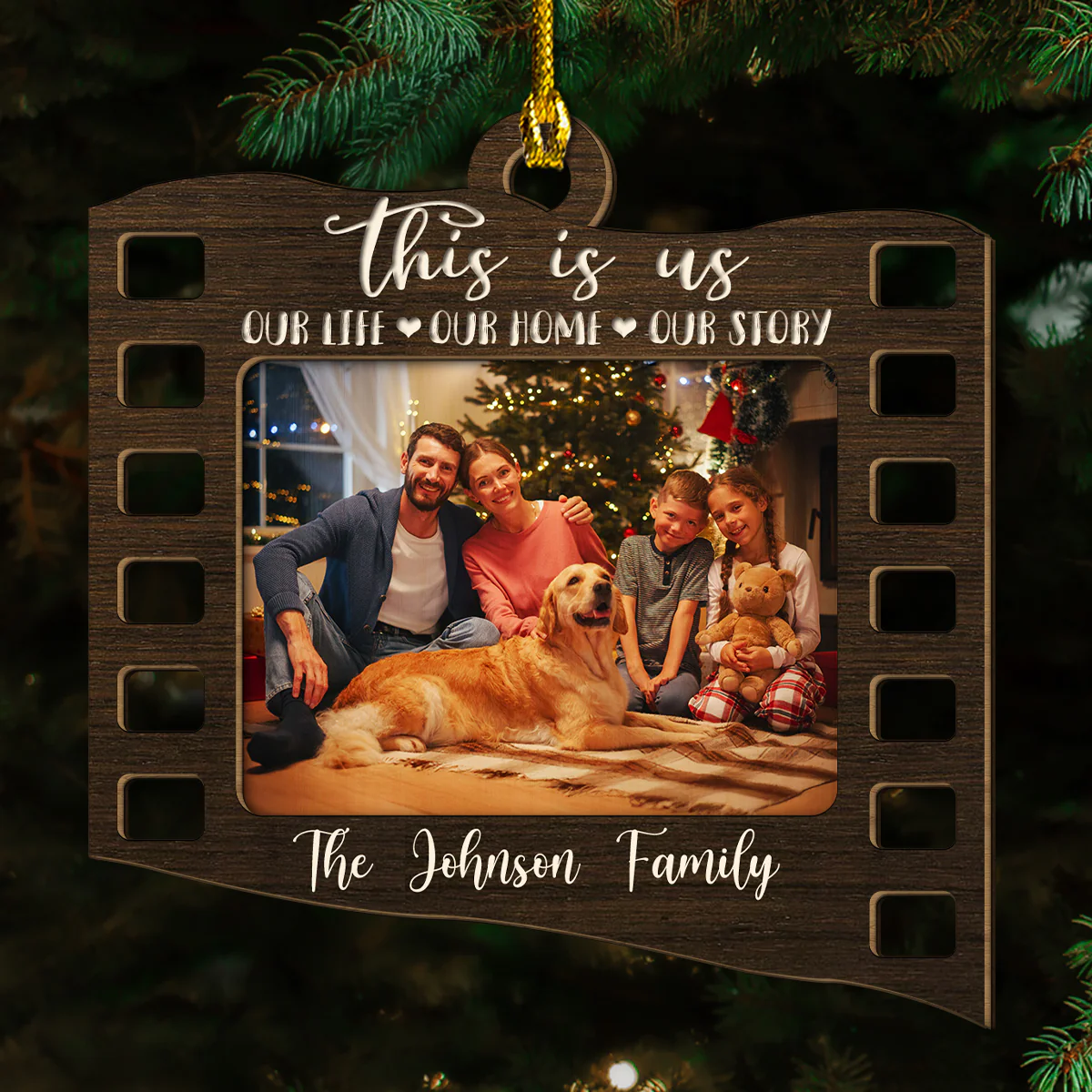 Merry Kissmas 2025 - Personalized Custom 2-layered Wood Ornament - Image 4