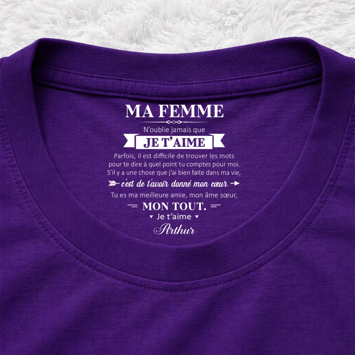 Mon âme sœur et mon tout – T-shirt avec impression personnalisée à l’intérieur du col - Image 11