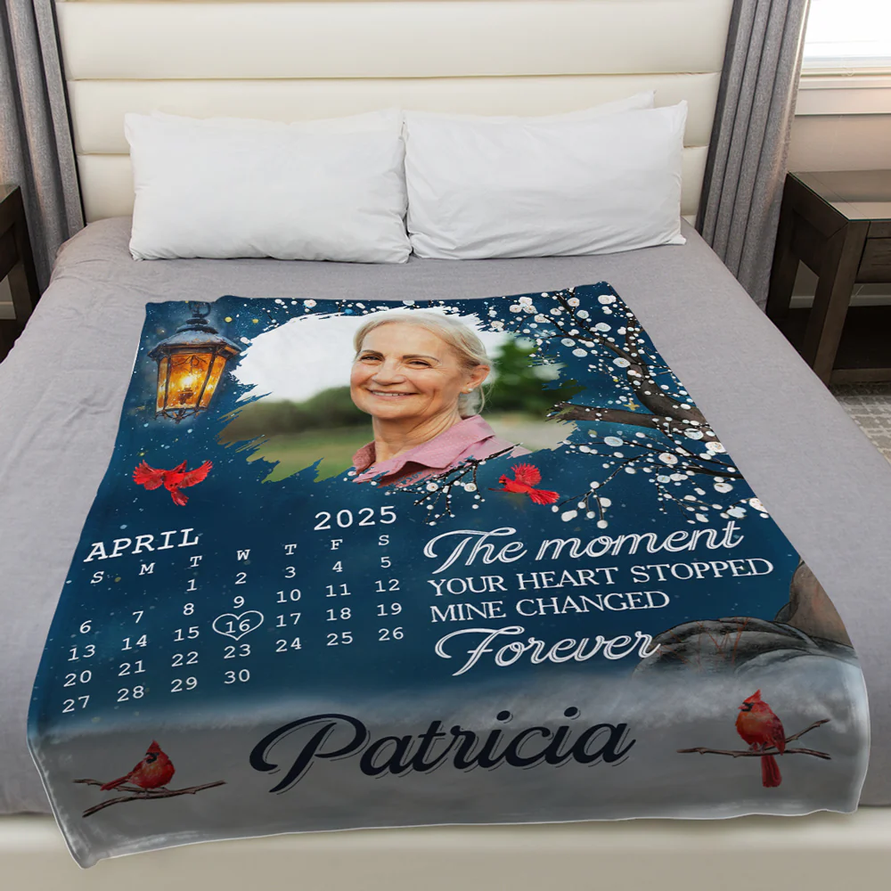 The Moment - Personalized Custom Fleece Blanket - Image 3