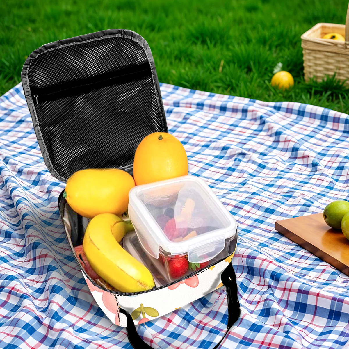 Yummy Lunch - Personalized Custom Insulated Lunch Bag - Image 3